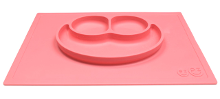 Illustration for article titled Placemat Plates That Suction to Tables Are Every Parent's Dream